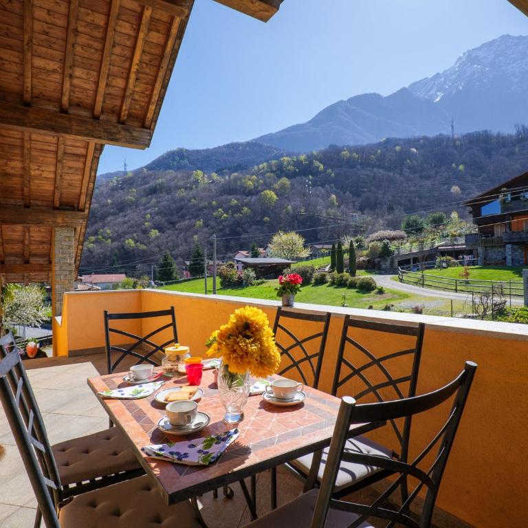 Bellavista II Panorama Ferienwohnung mit Pool OG DG - Appartamento con Vista Lago - 3