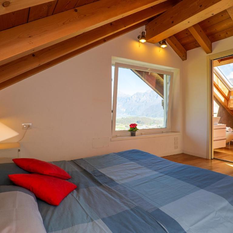 Bellavista II Panorama Ferienwohnung mit Pool OG DG - Appartamento con Vista Lago - 14