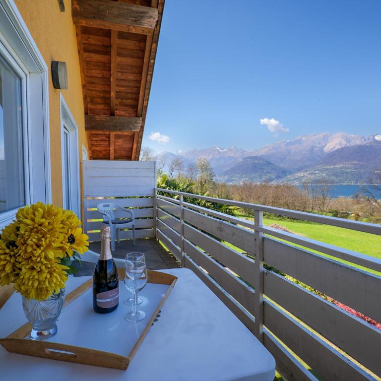 Bellavista II Panorama Ferienwohnung mit Pool OG DG - Appartamento con Vista Lago - 24