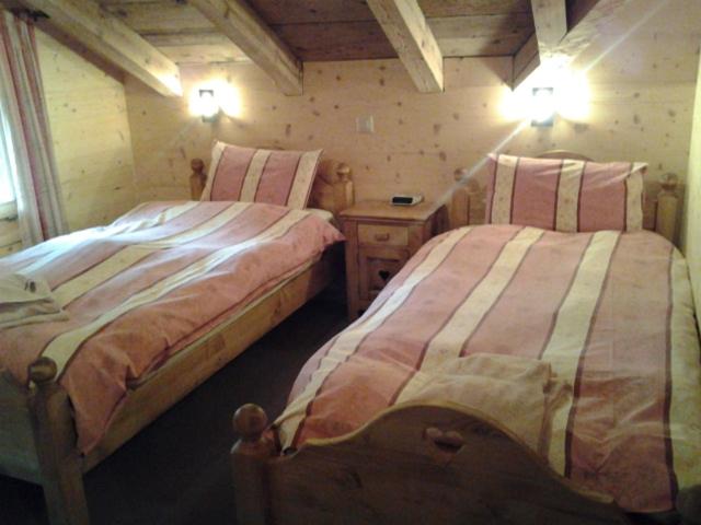 Chalet Suisse Bed and Breakfast - Habitación Doble con vistas - 2 camas - 2