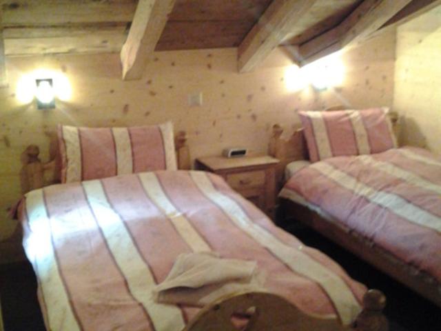 Chalet Suisse Bed and Breakfast - Habitación Doble con vistas - 2 camas - 3