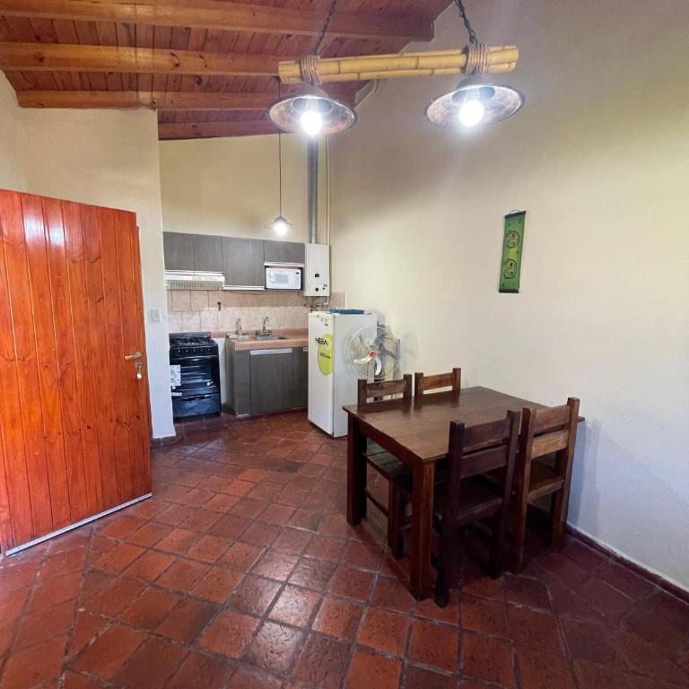 Cabañas Terrazas del Sol - Habitación Familiar Estándar - 3