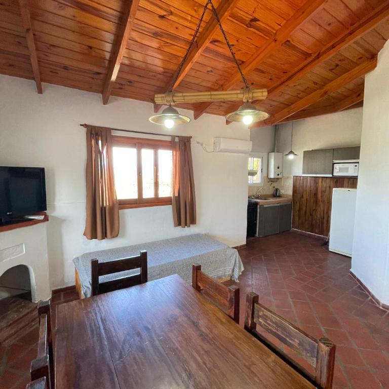 Cabañas Terrazas del Sol - Habitación Familiar Estándar - 1