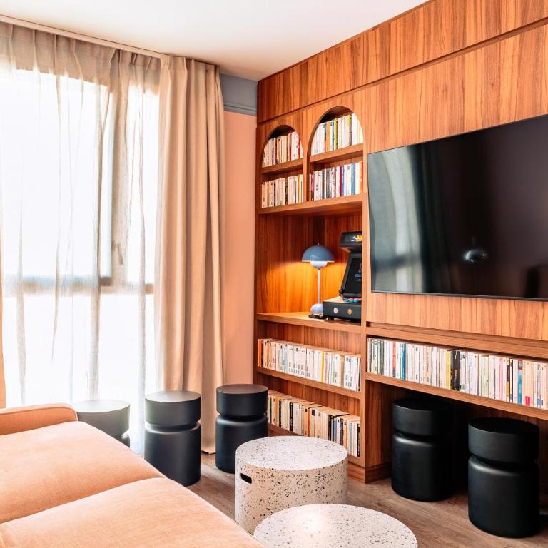 RockyPop Marseille Hôtel - Penthouse (9 Adultes) - 7