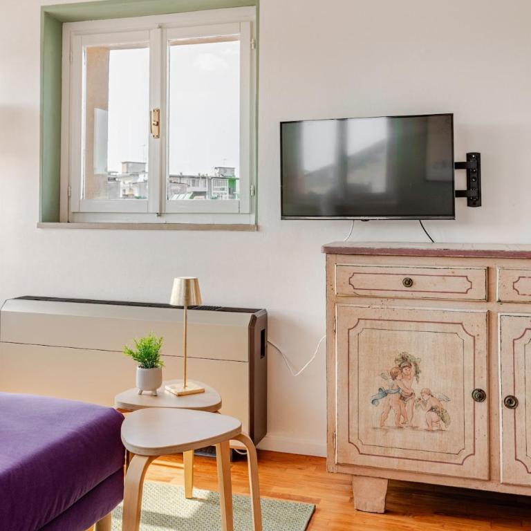 Piazza San Giacomo - Attico su due livelli - Appartamento con 2 Camere da Letto e Vista Città - 4