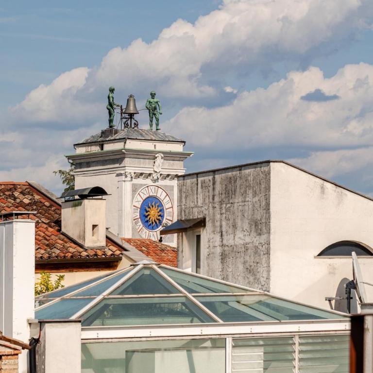Piazza San Giacomo - Attico su due livelli - Appartamento con 2 Camere da Letto e Vista Città - 28