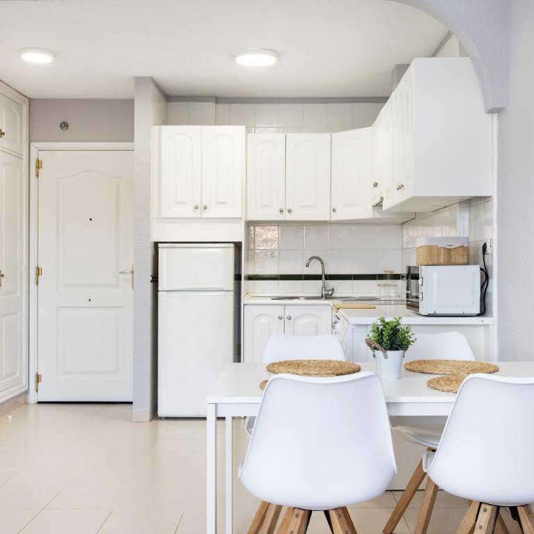 Eden Rentals Balcón del Mar - Apartamento de 1 dormitorio - 25