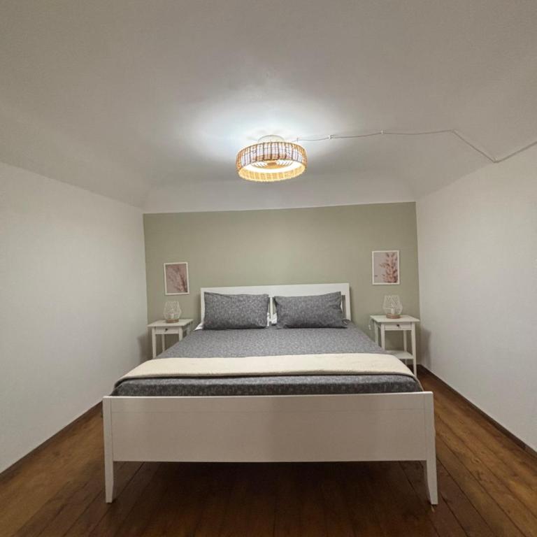 Sicily Loft Living - One-Bedroom House - 11
