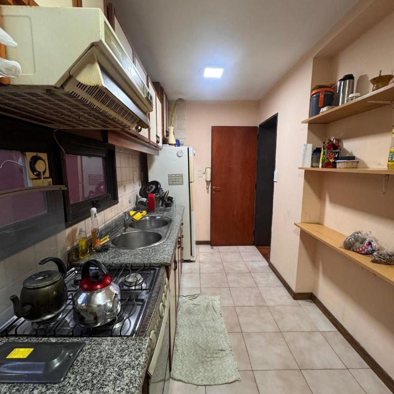 Departamento céntrico con balcón - Apartamento de 3 dormitorios - 5