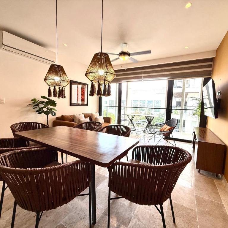 Serenada 413 top floor 2 bedroom - Two-Bedroom Superior Apartment - 1