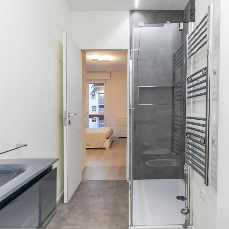 Just Urban Stays - 2BR 2 Bathrooms apt with Balconies -City Life & M5 - Appartamento con 2 Camere da Letto - 17