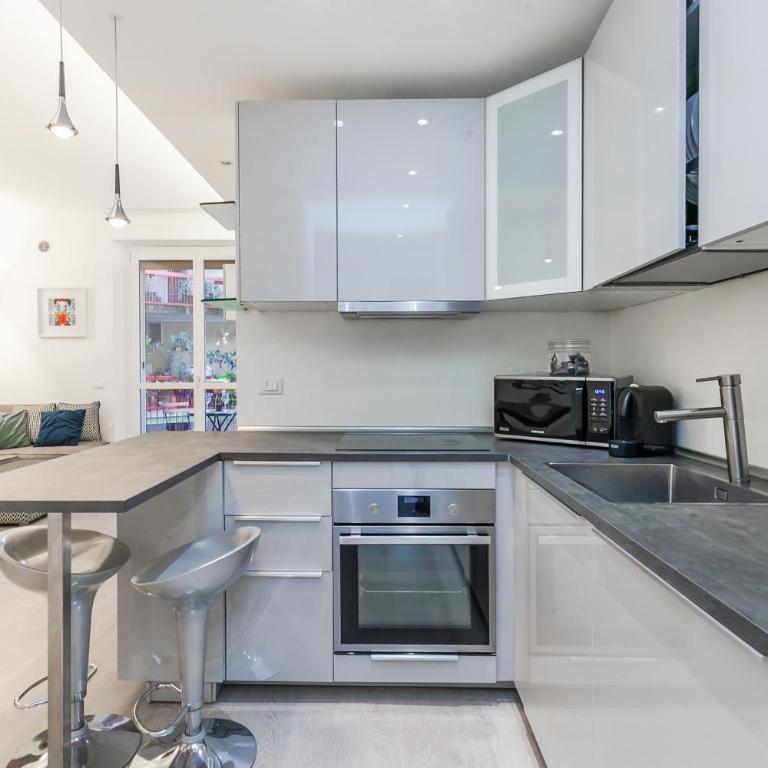 Just Urban Stays - 2BR 2 Bathrooms apt with Balconies -City Life & M5 - Appartamento con 2 Camere da Letto - 9