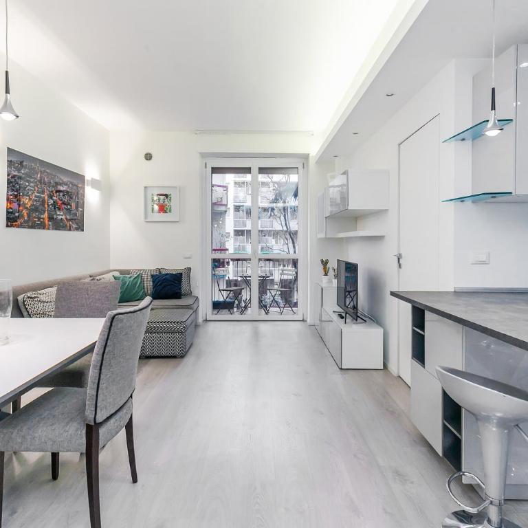 Just Urban Stays - 2BR 2 Bathrooms apt with Balconies -City Life & M5 - Appartamento con 2 Camere da Letto - 5