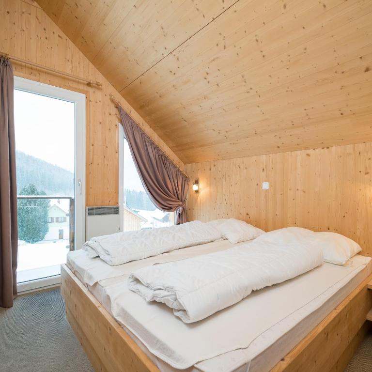 Chalet in Hohentauern near Ski Lift - Chalet 3 Chambres - 5
