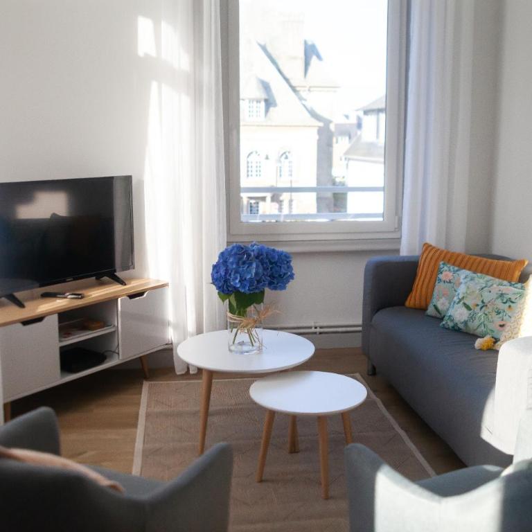 TI AR KALON T3 60M2 Classé 3 Etoiles Hyper Centre Spacieux Lumineux 2 Chambres Plage et tous commerces a pied - Appartamento con 2 Camere da Letto e Vista Città - 8