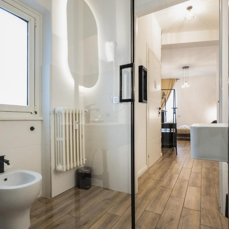 Be Max Guest House - Camera Matrimoniale Deluxe - 17