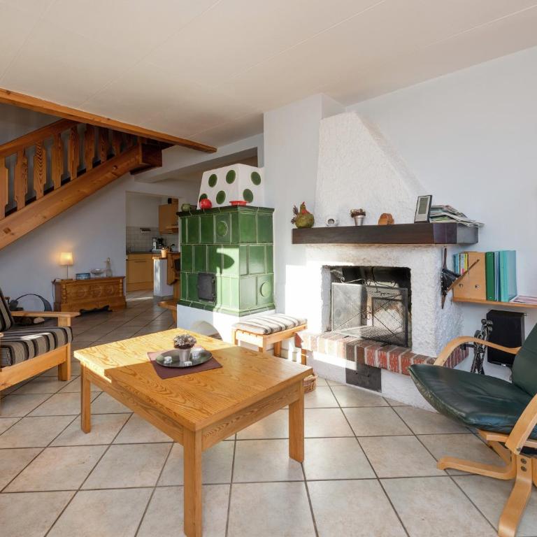 Holiday Home in Groebming near Ski Slopes - Maison de Vacances 3 Chambres - 10