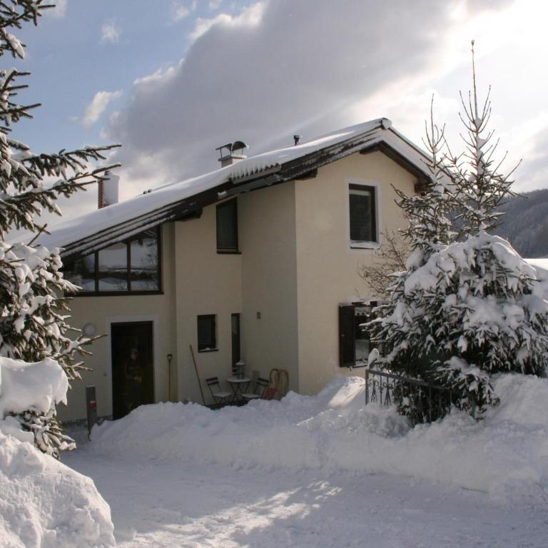 Holiday Home in Groebming near Ski Slopes - Maison de Vacances 3 Chambres - 33