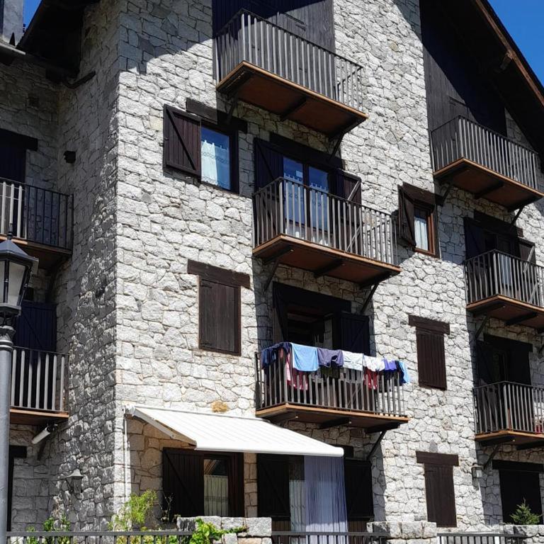 Apartamentos Nogueret - Apartamento de 2 dormitorios - 1