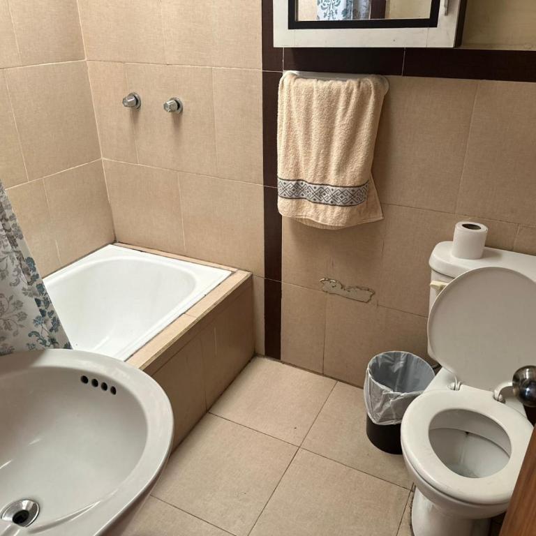 Batan Residencia - Habitación Doble con baño compartido - 16