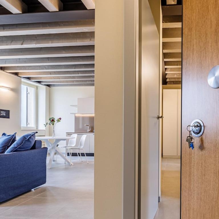 Verona Skyline Apartments - Appartamento 9A - Two-Bedroom Apartment with City View - 1