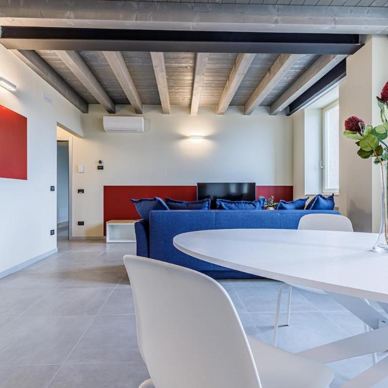 Verona Skyline Apartments - Appartamento 9A - Two-Bedroom Apartment with City View - 22