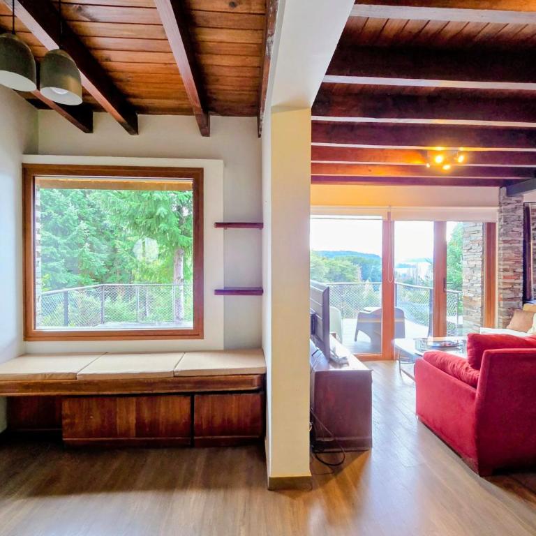 Confort, Bosque y vistas al lago - Casa de 3 dormitorios - 15