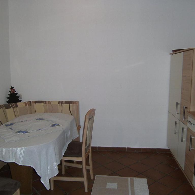 Ferienwohnung Mondial - Apartment mit 2 Schlafzimmern - 77