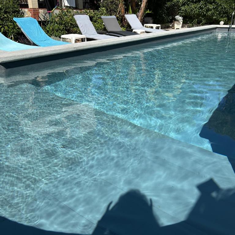 Grand Appt 6P climatisé dans villa avec piscine - 8 kms de Cannes - Appartement 2 Chambres - 60