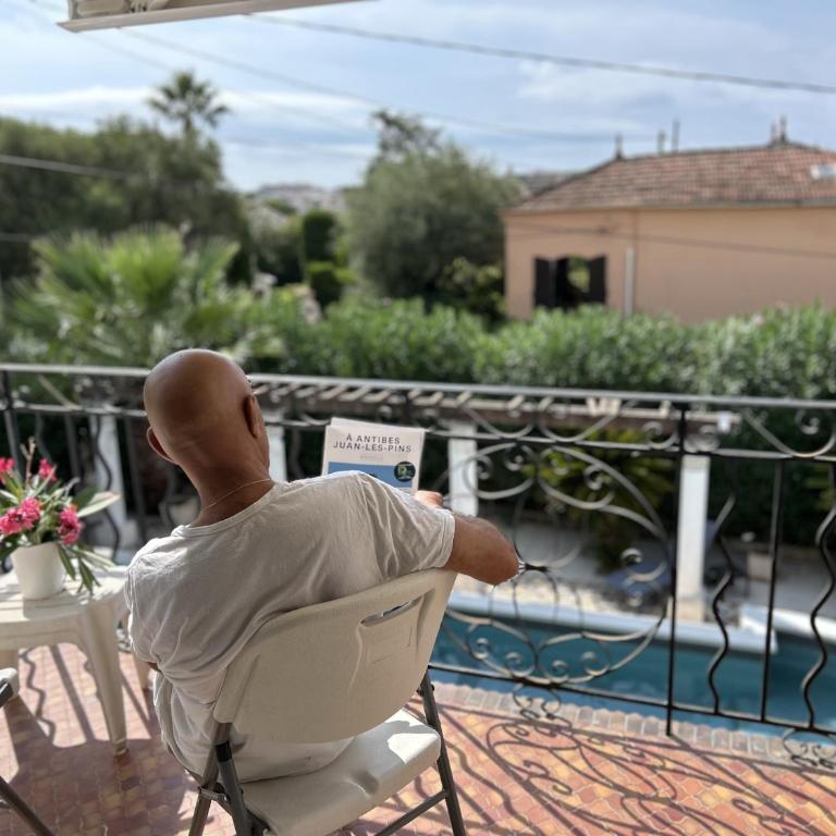 Grand Appt 6P climatisé dans villa avec piscine - 8 kms de Cannes - Appartement 2 Chambres - 67