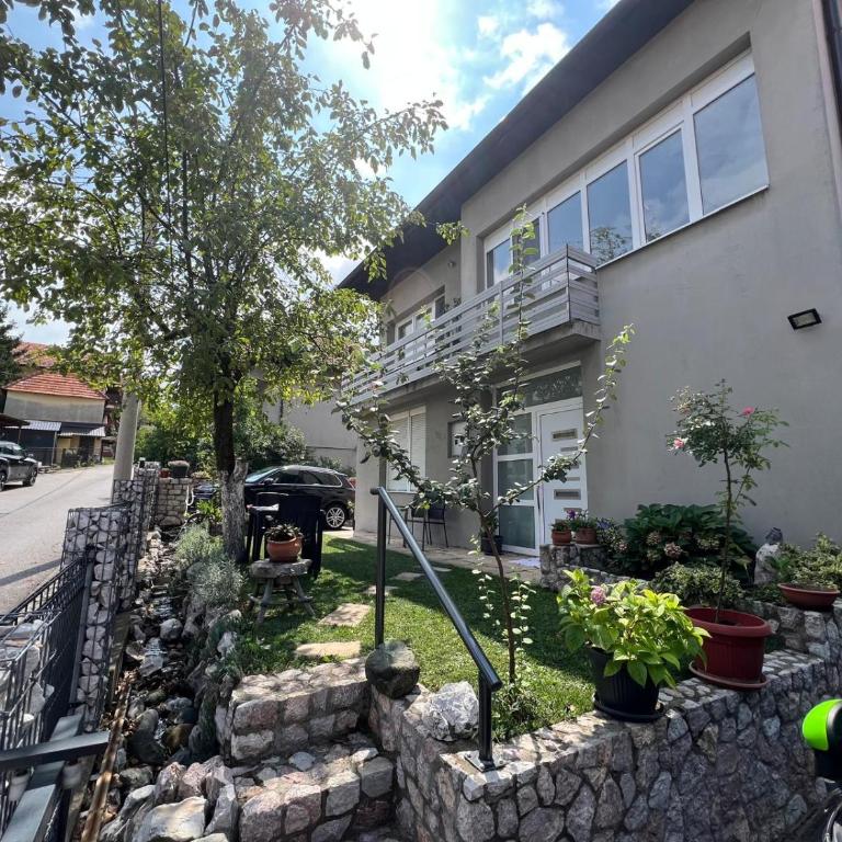 Apartman Omerovic - Panon Centar Tuzla - One-Bedroom Apartment - 2