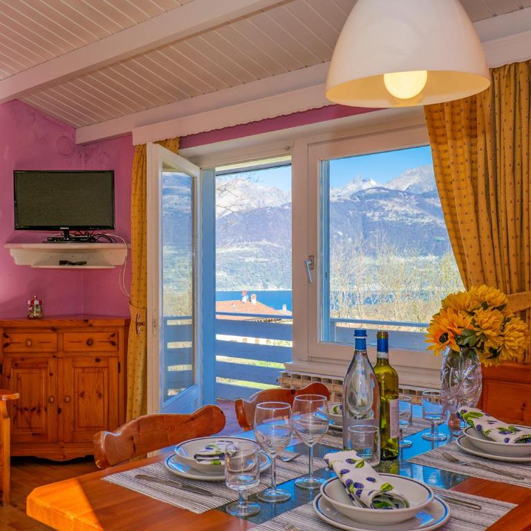 Sole 1 Terrassen Ferienwohnung mit Pool OG - Appartamento con Vista Lago - 6