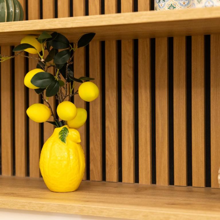 Lemora - One-Bedroom House - 47
