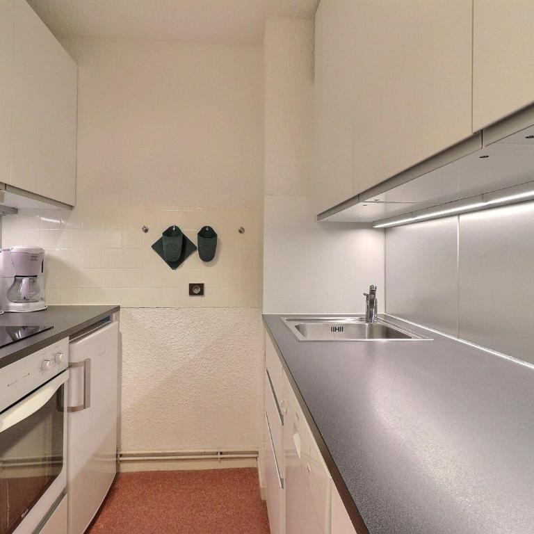 Joli 3 Pièces Mezzanine avec Cheminée - Internet Gratuit - 7/8 Pers. - FR-1-182-61 - Appartement (7 Adultes) - 14