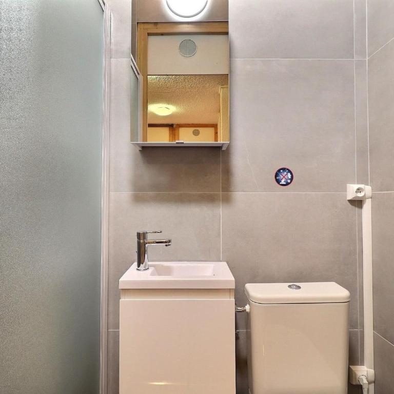 Joli 3 Pièces Mezzanine avec Cheminée - Internet Gratuit - 7/8 Pers. - FR-1-182-61 - Appartement (7 Adultes) - 19