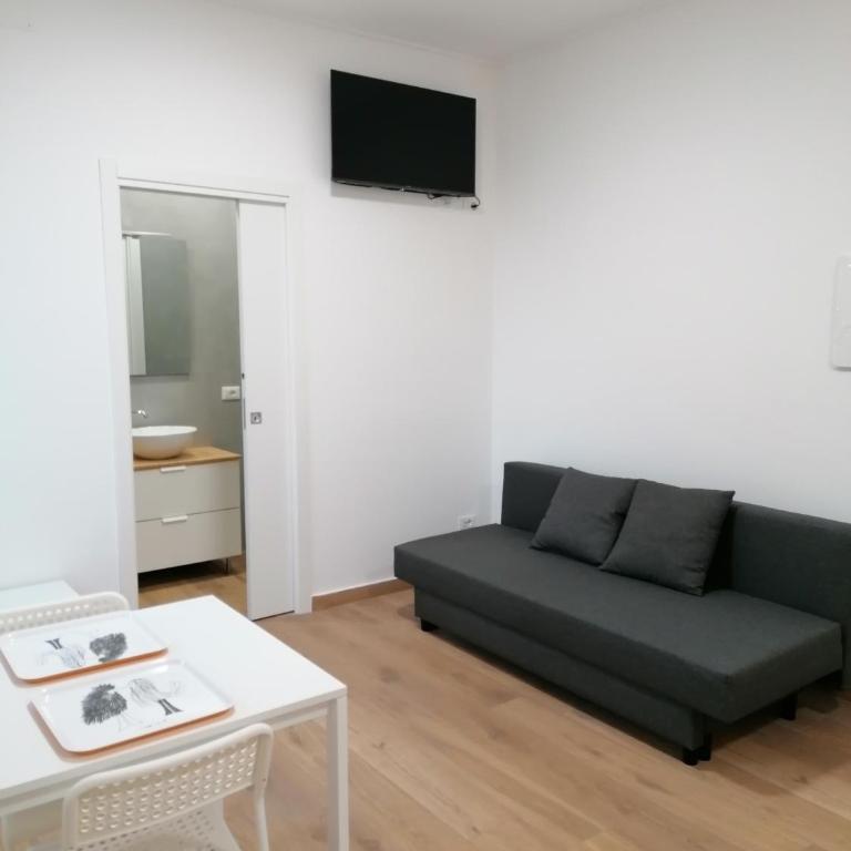 Dell'Ova 98 Rooms - Deluxe Quadruple Room - 4