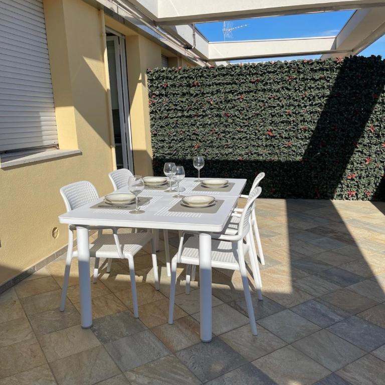 Historic Center Penthouse 6 minutes from the Station - Appartamento con 2 Camere da Letto - 7