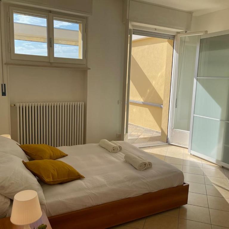 Historic Center Penthouse 6 minutes from the Station - Appartamento con 2 Camere da Letto - 16