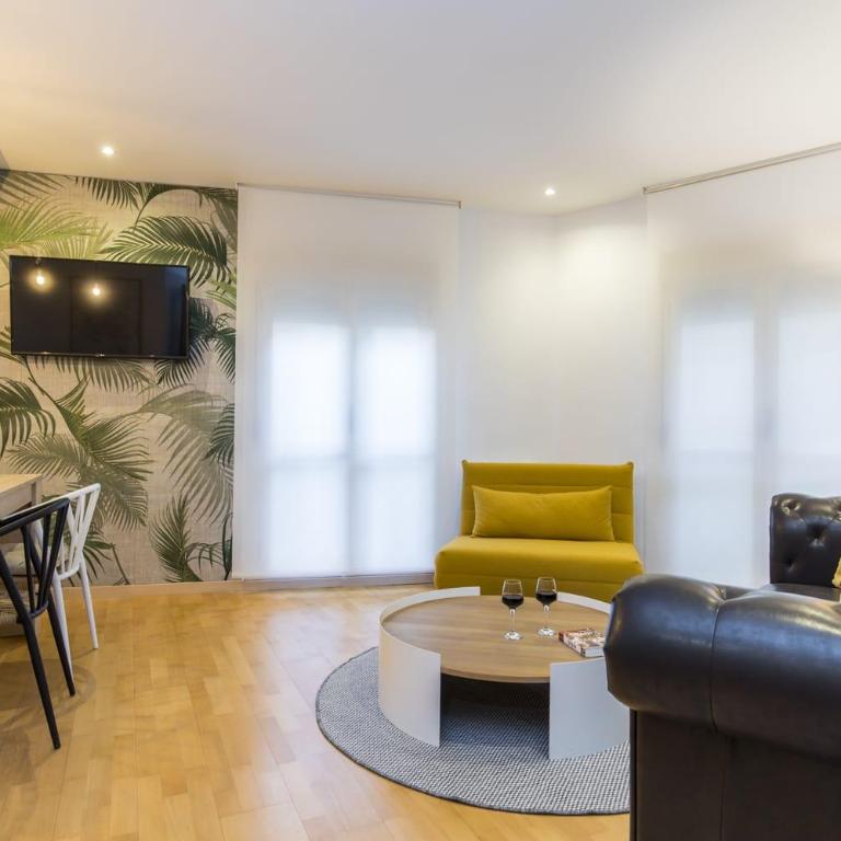 Apartamento familiar independiente junto al Pilar - Alfonso Suites - Suite Junior - 5