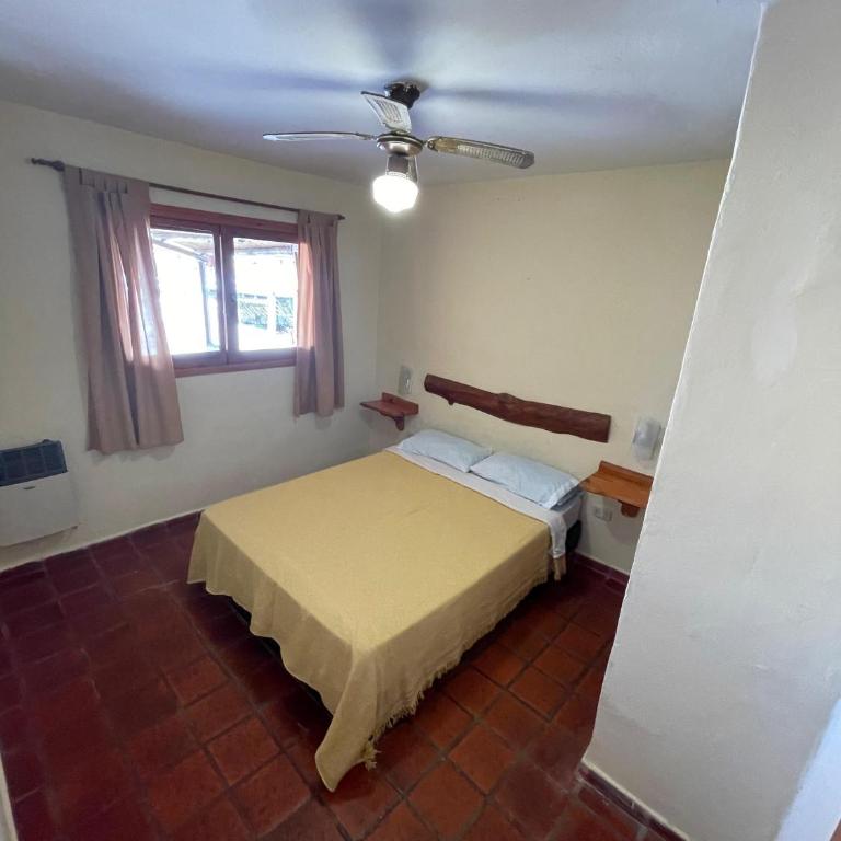 Cabañas Terrazas del Sol - Habitación Familiar Estándar - 4