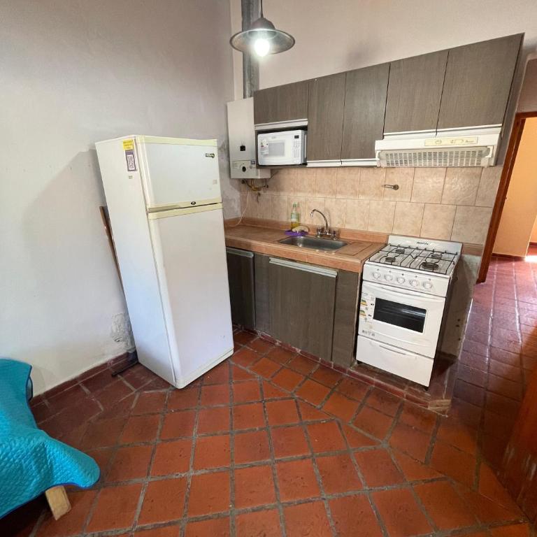Cabañas Terrazas del Sol - Habitación Familiar Estándar - 6