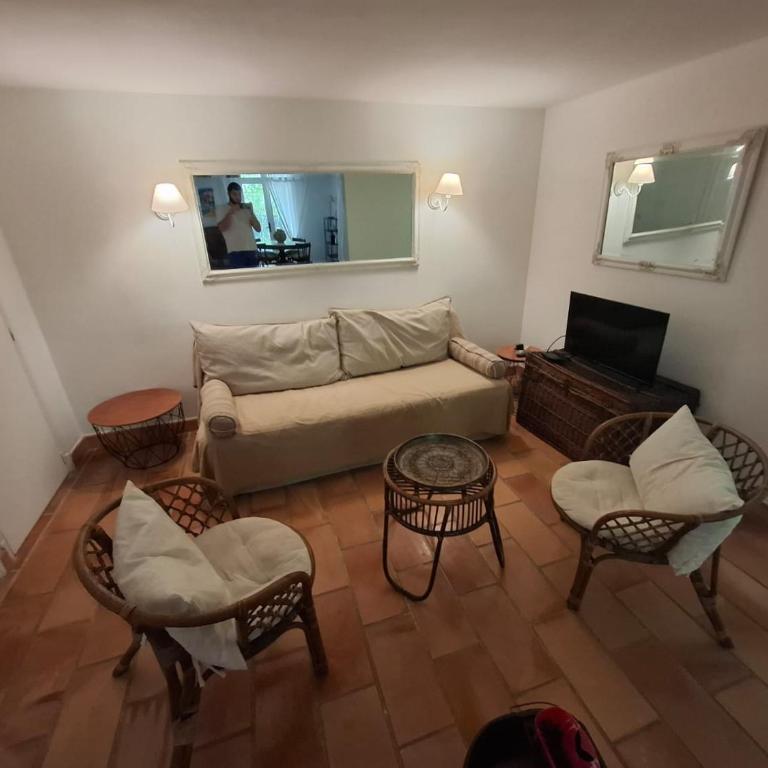 Bastide la Bohême - Two-Bedroom Apartment - 9