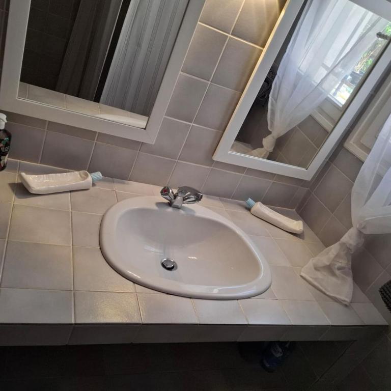 Bastide la Bohême - Two-Bedroom Apartment - 24