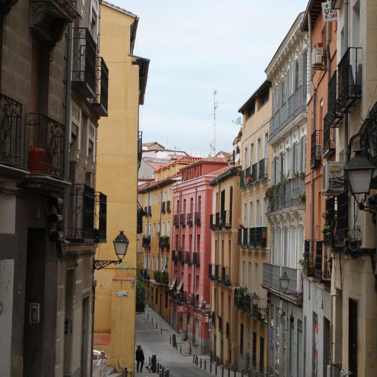 Charming Duplex in the Heart of Madrid - One-Bedroom Apartment - 15