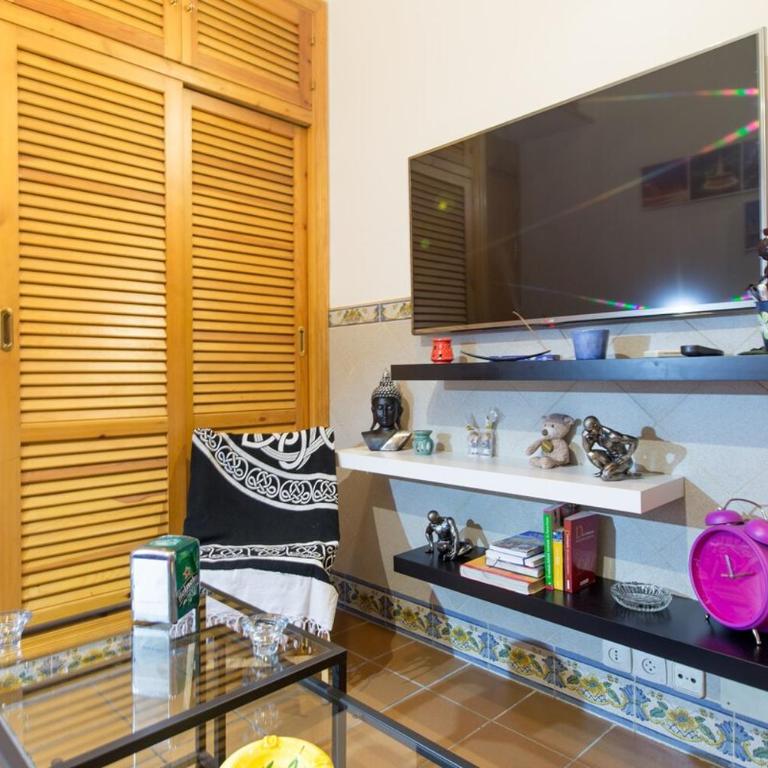 Charming Duplex in the Heart of Madrid - One-Bedroom Apartment - 17