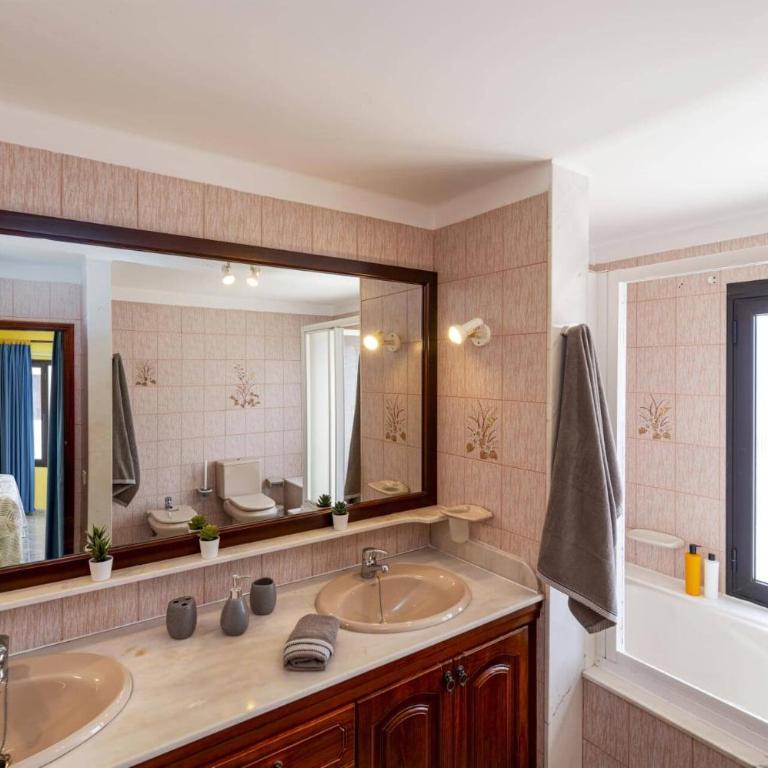 Villa Anjharad by Villa Plus - Villa - 14