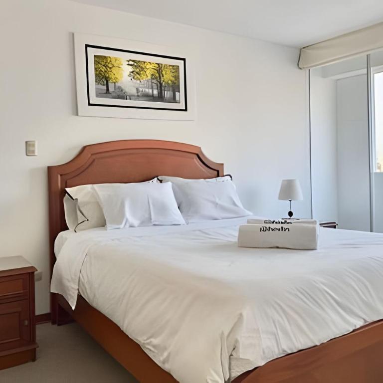 Miraflores Gigante 170 m²: 3BR, Cochera y WiFi Pro - Three-Bedroom Apartment - 6