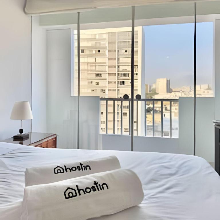 Miraflores Gigante 170 m²: 3BR, Cochera y WiFi Pro - Three-Bedroom Apartment - 7