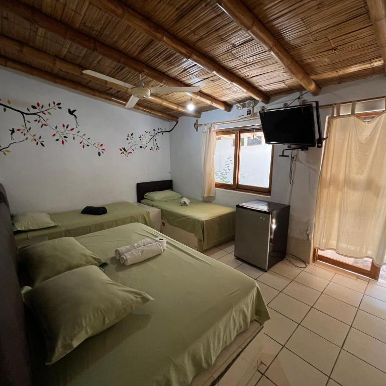 La Posada - Hostel - Habitación Cuádruple Económica - 3