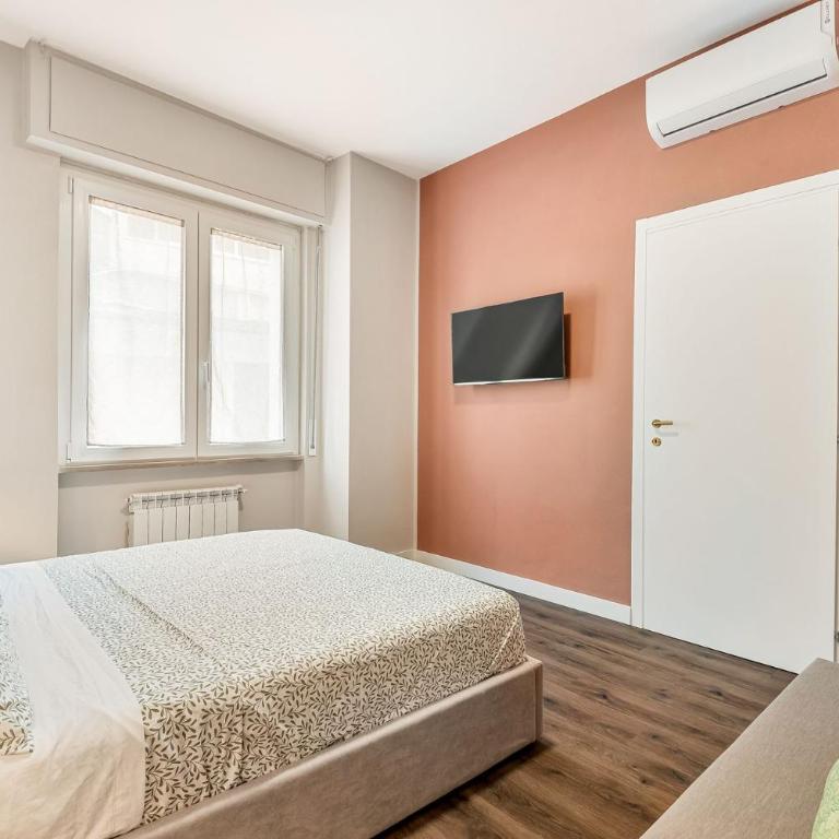 Cinque Terre The Abbey Apt - Two bathrooms - Three-Bedroom Apartment - 33